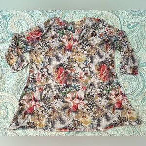 Shana Floral Top With Hi-Low Flowy Hem Women's XL
